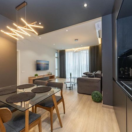Royal Tower Residence Big Vip Apartment In Center Floor 27 Kiev Eksteriør billede