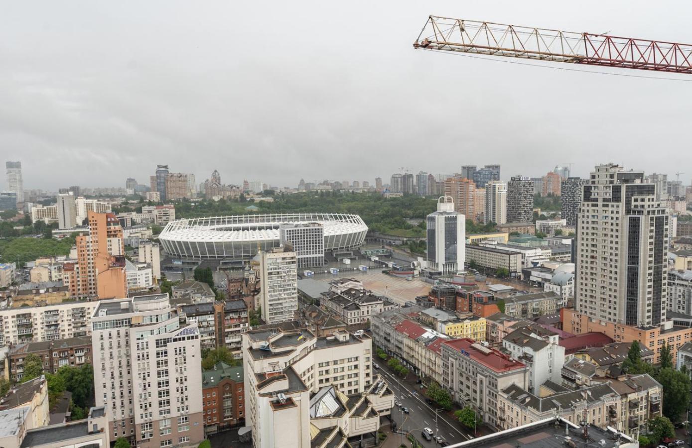 Royal Tower Residence Big Vip Apartment In Center Floor 27 Kiev Eksteriør billede
