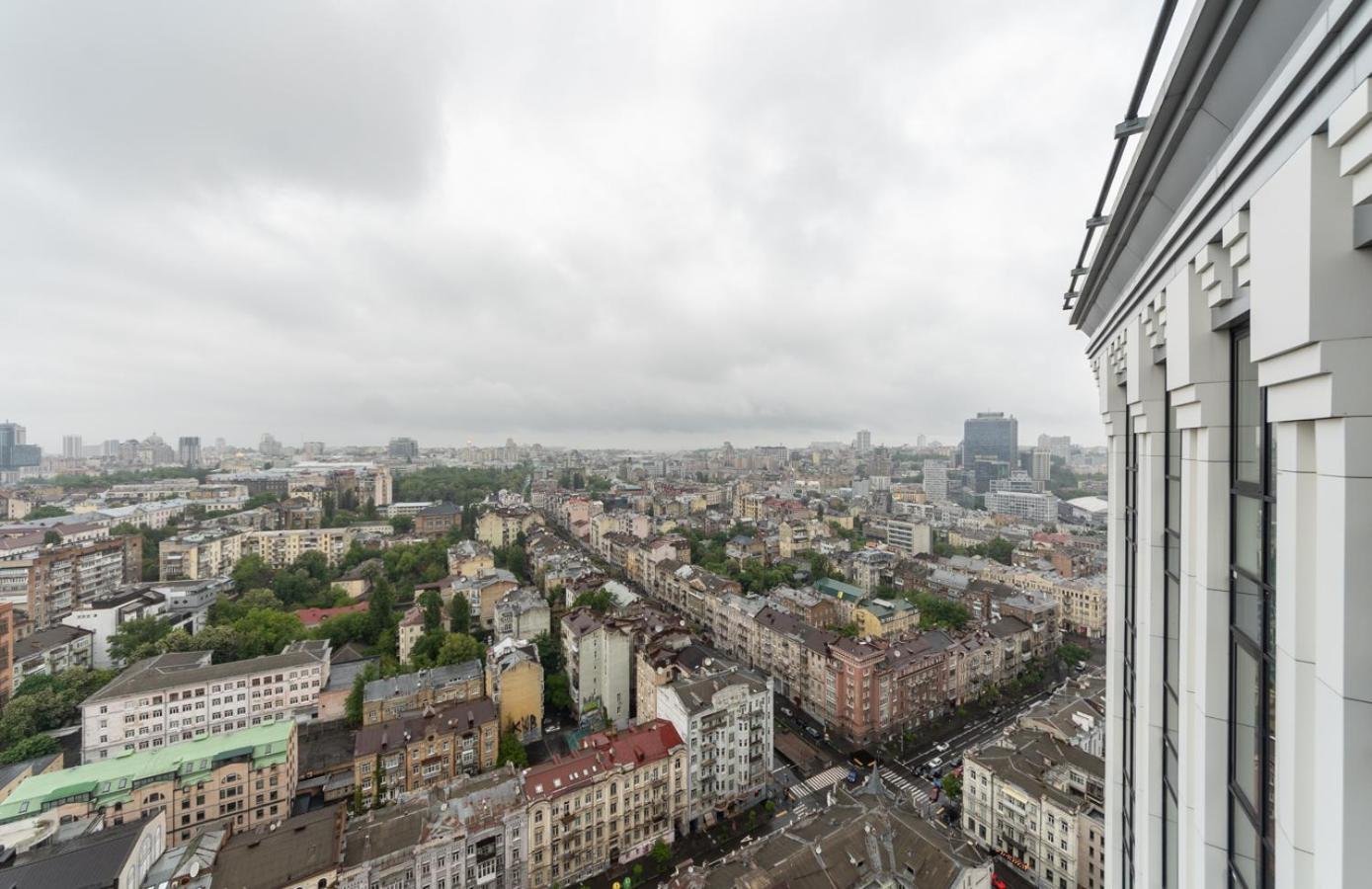Royal Tower Residence Big Vip Apartment In Center Floor 27 Kiev Eksteriør billede
