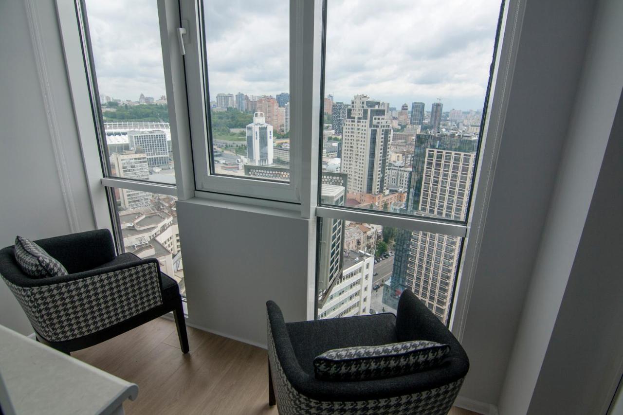 Royal Tower Residence Big Vip Apartment In Center Floor 27 Kiev Eksteriør billede